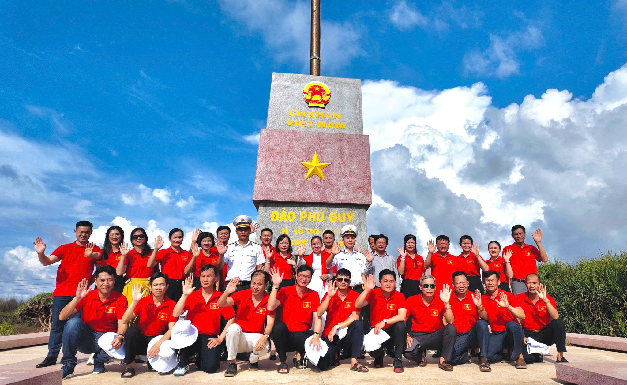 Từ cao nguyên đến biển đảo