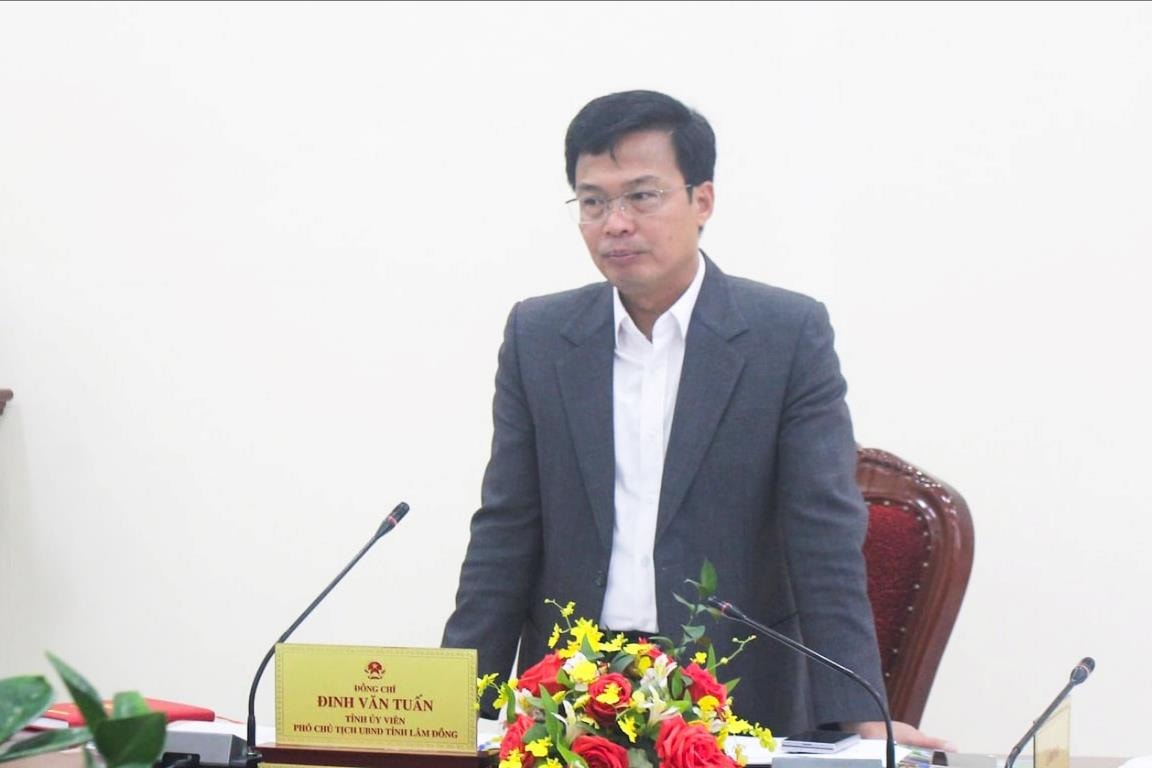 Kết hợp tổ chức Lễ hội Trà quốc tế với xác lập kỷ lục bó hoa lớn nhất Việt Nam