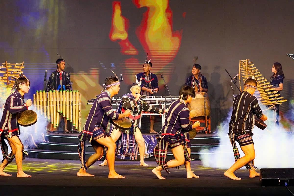 Âm vang của núi rừng