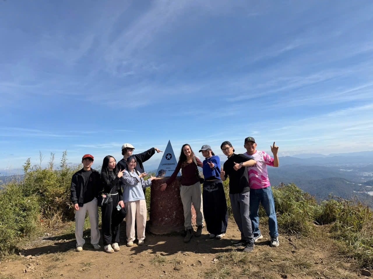 Khám phá cung đường leo núi xuyên rừng đẹp nhất Đà Lạt