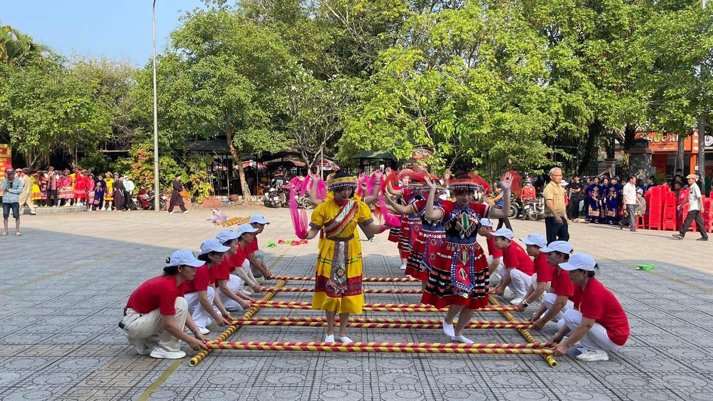 Rộn ràng Ngày hội Văn hóa - Thể thao các dân tộc xã Đạ Tẻh lần thứ II