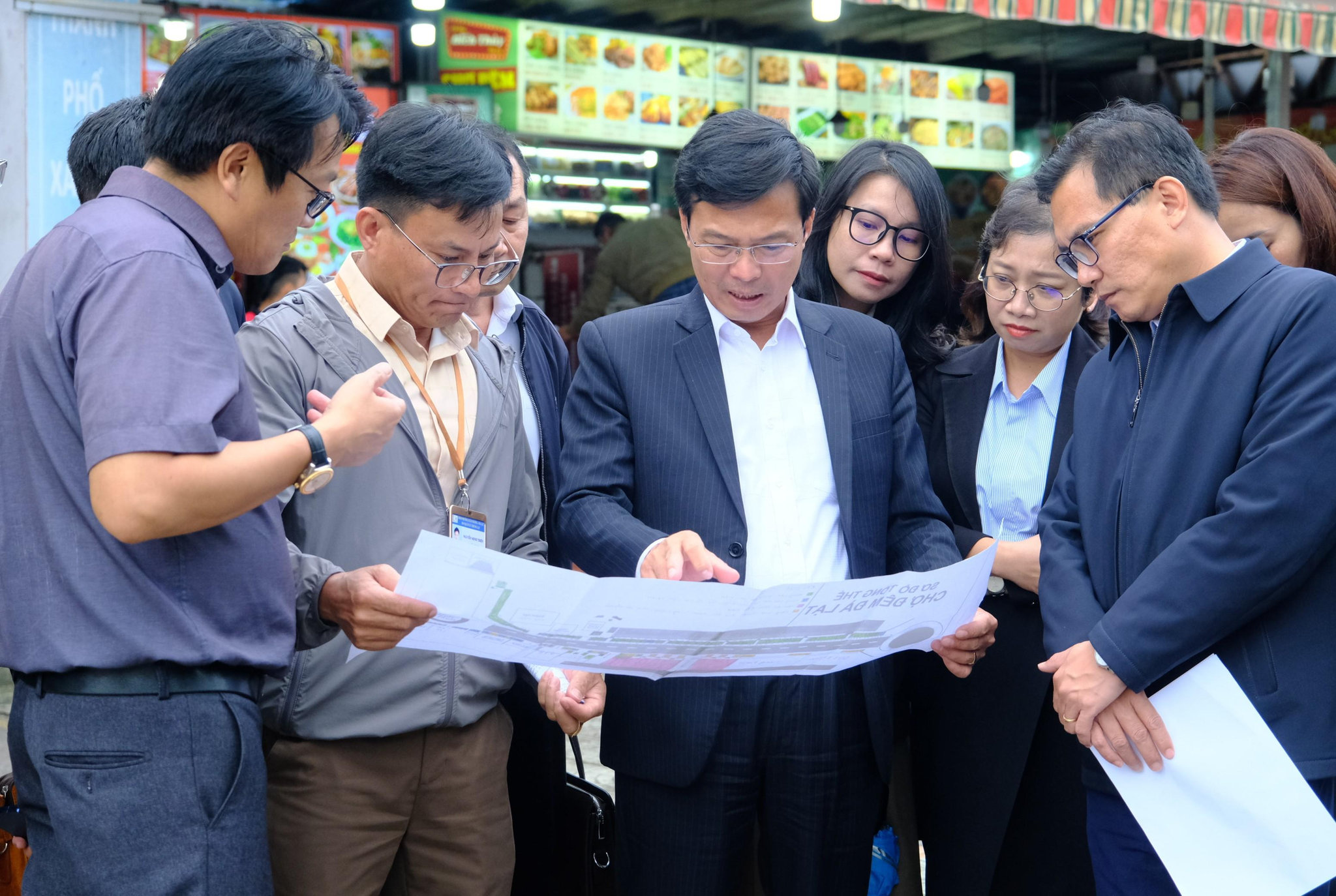 Lâm Đồng khảo sát phương án phát triển kinh tế đêm phục vụ Festival Hoa